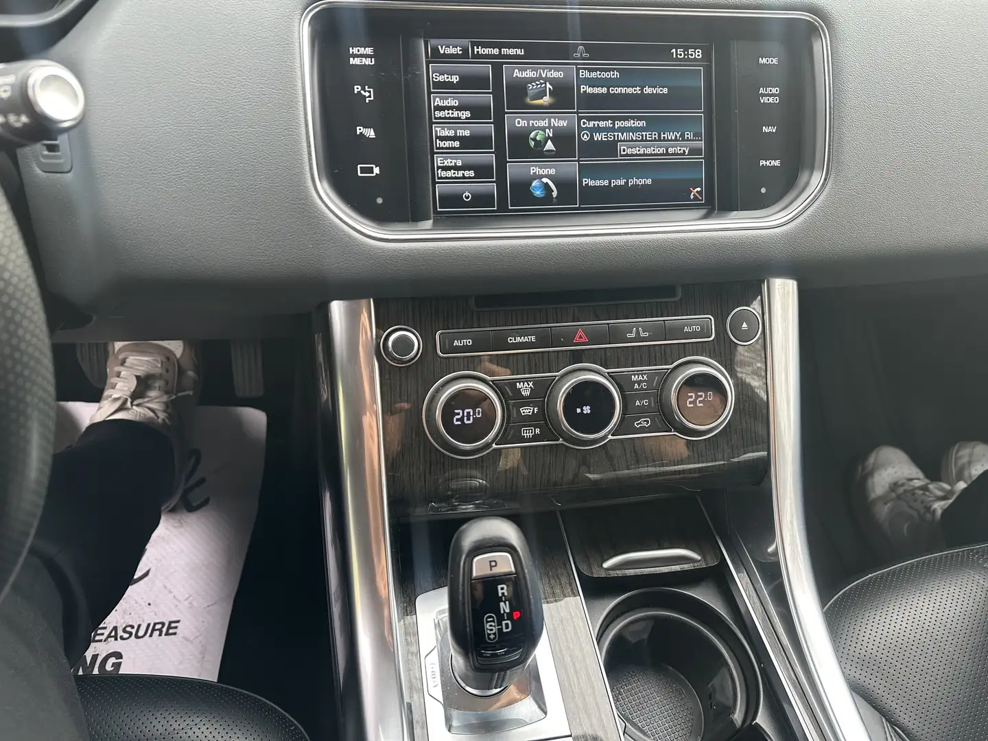 
								2015 Land Rover Range Rover Sport V6 HSE full									