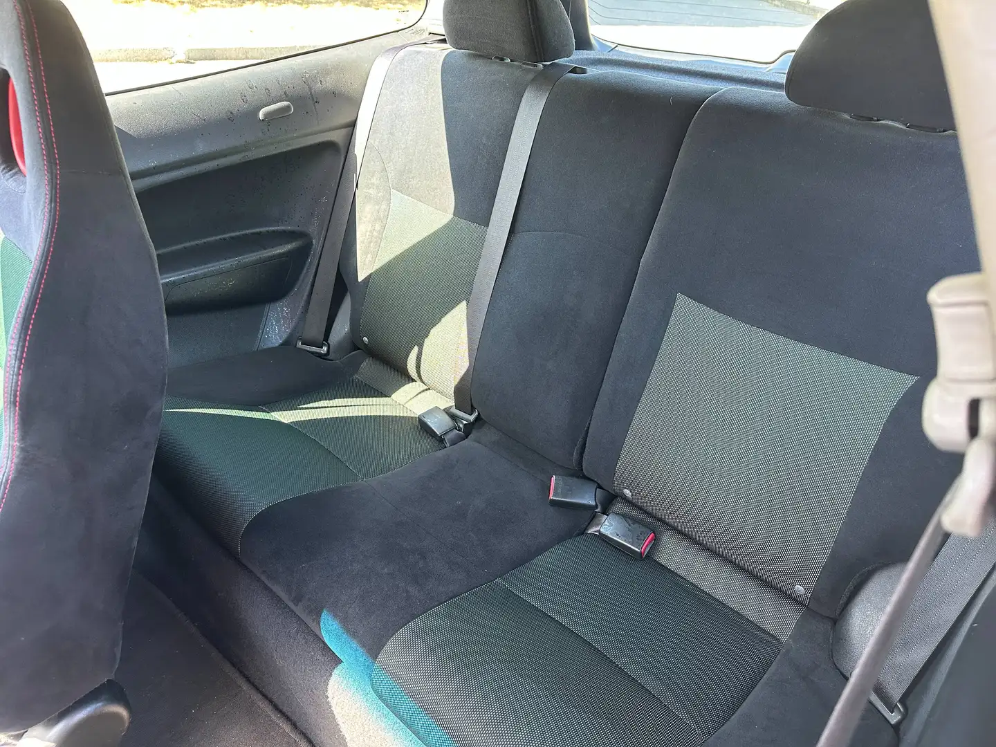 
								2004 Honda Civic Coupe SiR full									