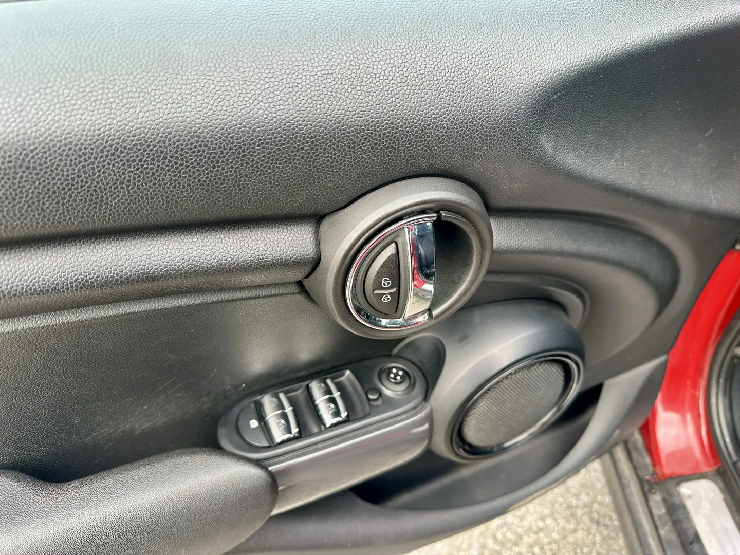 
								2016 MINI Cooper full									